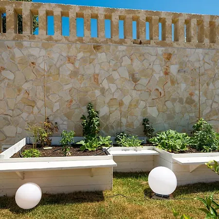 Bed & Breakfast Don Leonardo - Pool And Wellness *