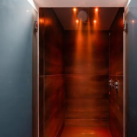 Don Leonardo - Pool And Wellness Frühstückspension