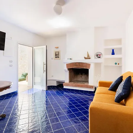 לינה וארוחת בוקר Don Leonardo - Pool And Wellness