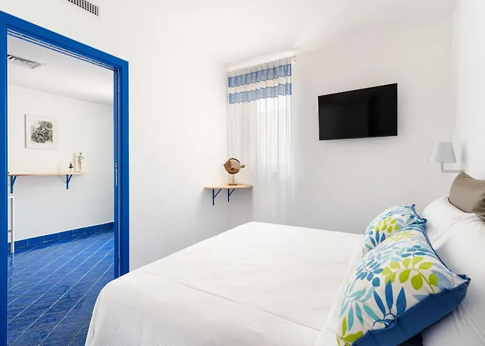 Don Leonardo - Pool And Wellness فندق مبيت وإفطار بولينيانو آ ماري